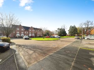 Front aspect- click for photo gallery